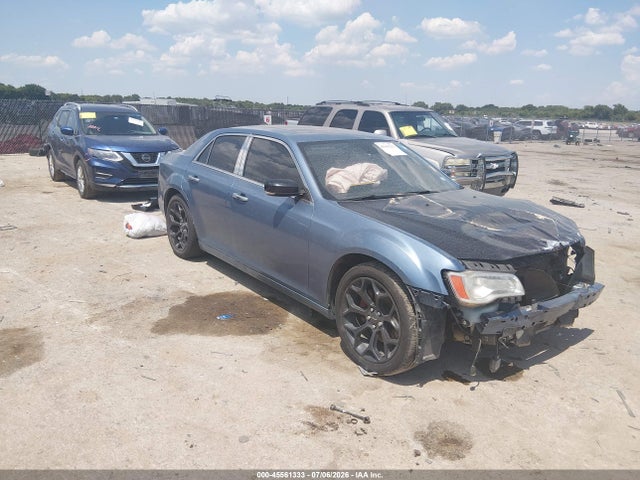 Aukcja sprzedaży 2011 Chrysler 300c, vin: 2C3CA6CT7BH581163, numer aukcji: 45561333