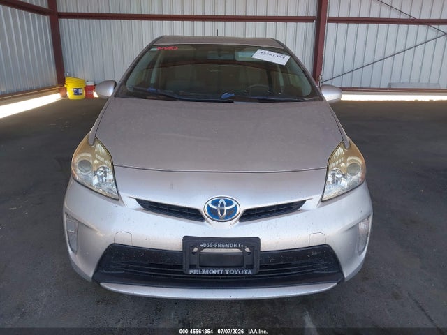 Toyota Prius Two 2015 JTDKN3DUXF1931049 Image 6