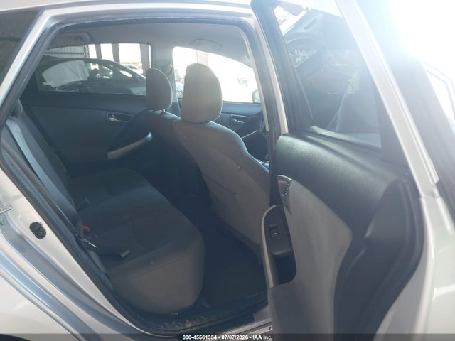 Auction sale of the 2015 Toyota Prius Two, vin: JTDKN3DUXF1931049, lot number: 45561354
