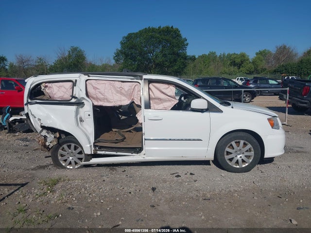 45561356 :رقم المزاد ، 2C4RC1BG3ER326130 vin ، 2014 Chrysler Town & Country Touring مزاد بيع