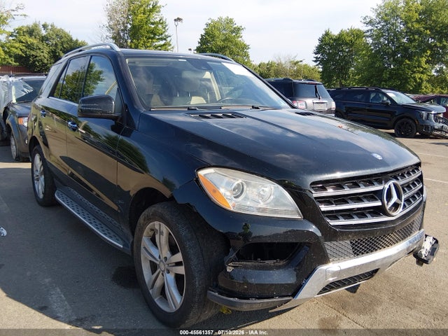 Продажа на аукционе авто 2015 Mercedes-benz Ml 350 4matic, vin: 4JGDA5HB0FA549570, номер лота: 45561357