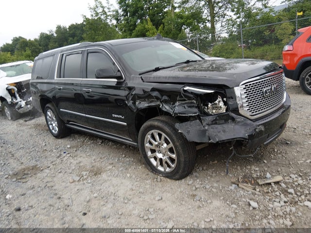 2015 Gmc Yukon Xl 1500 Denali მანქანა იყიდება აუქციონზე, vin: 1GKS2JKJ9FR573423, აუქციონის ნომერი: 45561401