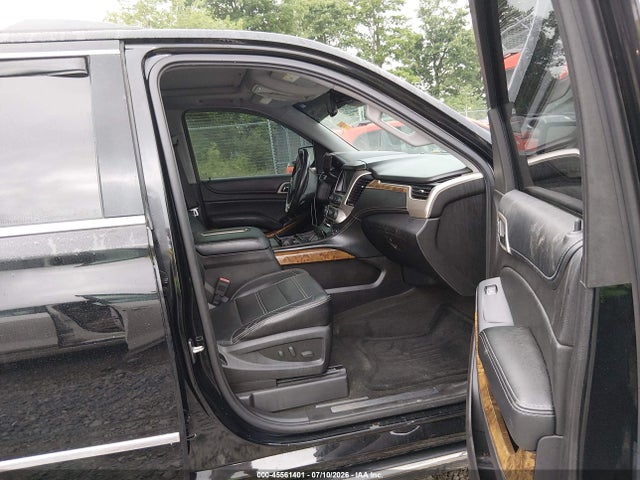 2015 Gmc Yukon Xl 1500 Denali მანქანა იყიდება აუქციონზე, vin: 1GKS2JKJ9FR573423, აუქციონის ნომერი: 45561401