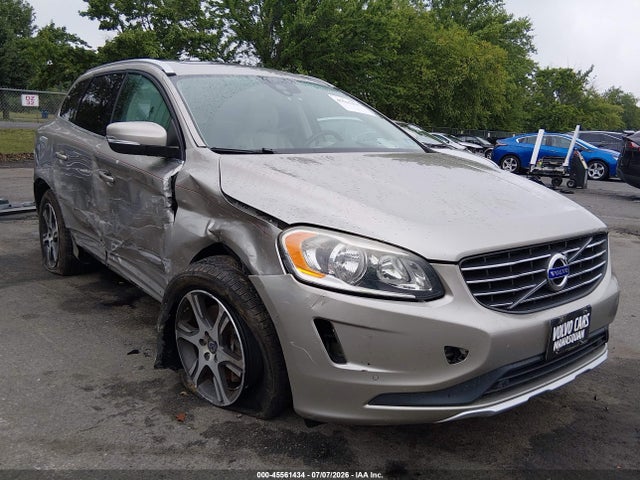 Aukcja sprzedaży 2015 Volvo Xc60 T6 Platinum, vin: YV4902RD7F2617785, numer aukcji: 45561434