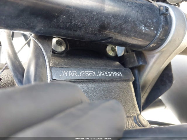 Yamaha YZFR6 2018 JYARJ28EXJA002863 Image 10