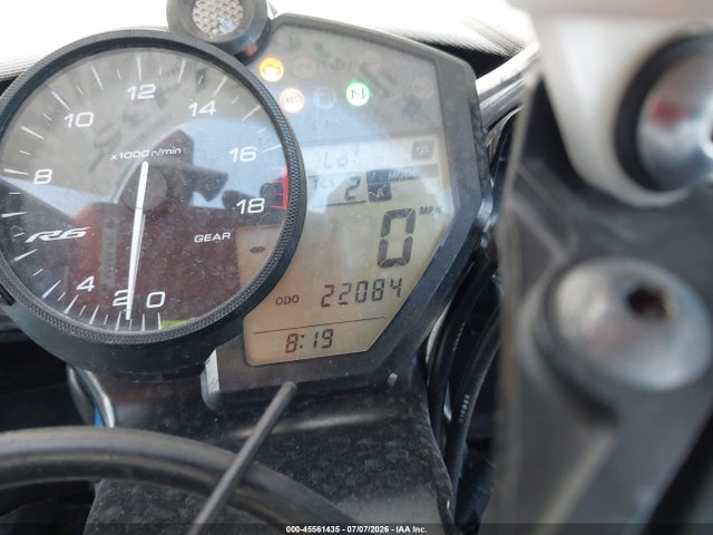 Yamaha YZFR6 2018 JYARJ28EXJA002863 Image 7