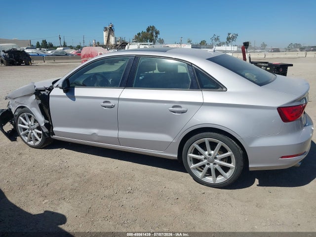 Audi A3 2.0t Premium 2016 WAUB8GFF0G1042479 Image 13