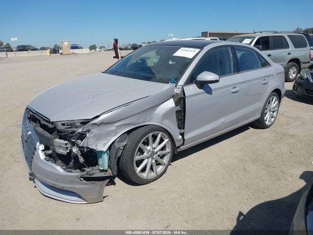 Audi A3 2.0t Premium 2016 WAUB8GFF0G1042479 Image 2