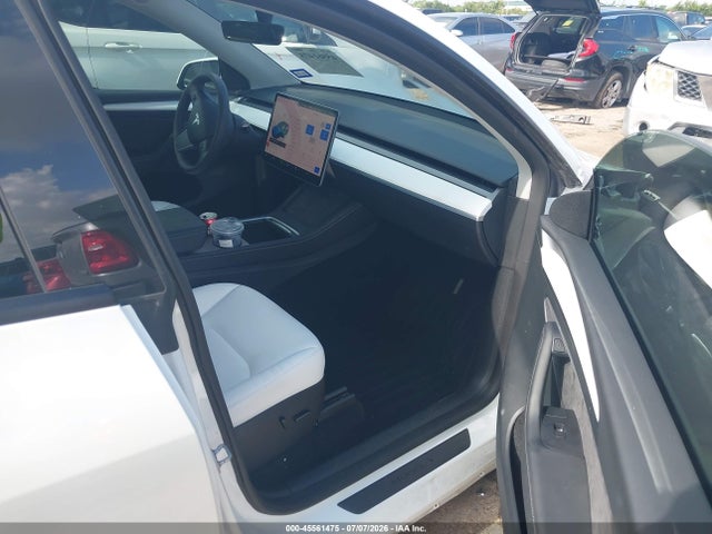 45561475 :رقم المزاد ، 7SAYGDEF0PF778333 vin ، 2023 Tesla Model Y Performance Dual Motor All-wheel Drive مزاد بيع
