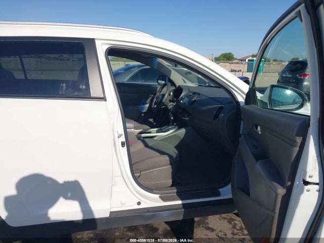 KIA Sportage Lx 2014 KNDPBCAC1E7571028 Image 5