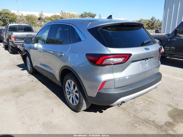 1FMCU0GNXPUA73748 Ford Escape Active