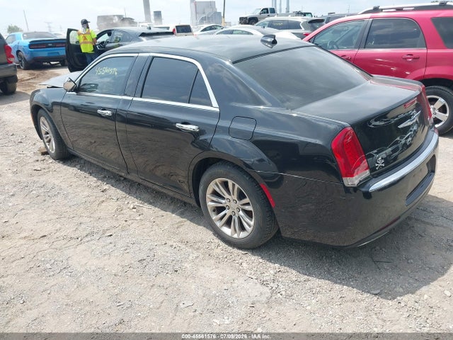 Продаж на аукціоні авто 2015 Chrysler 300 Limited, vin: 2C3CCAAG9FH820396, номер лоту: 45561576