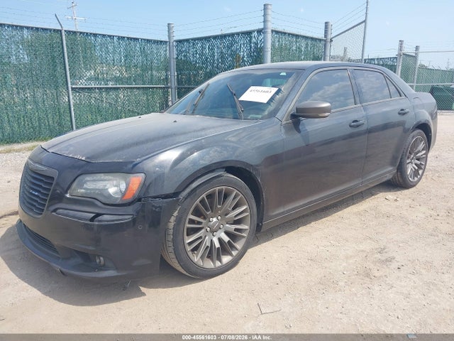 45561603 :رقم المزاد ، 2C3CCADT0DH693544 vin ، 2013 Chrysler 300c John Varvatos Limited Edition مزاد بيع