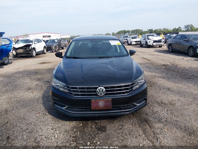 2016 Volkswagen Passat 1.8t Se მანქანა იყიდება აუქციონზე, vin: 1VWBT7A38GC029656, აუქციონის ნომერი: 45561624