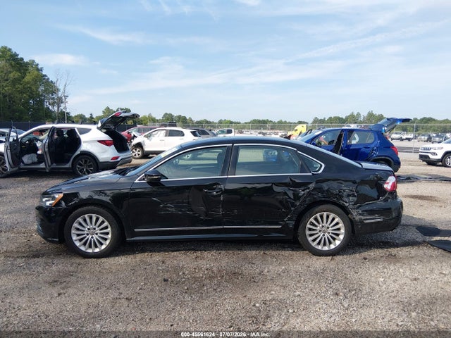 2016 Volkswagen Passat 1.8t Se მანქანა იყიდება აუქციონზე, vin: 1VWBT7A38GC029656, აუქციონის ნომერი: 45561624