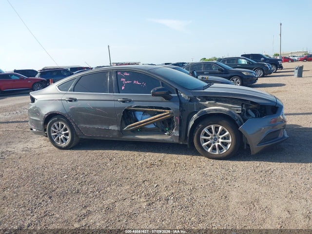 Aukcja sprzedaży 2018 Ford Fusion S, vin: 3FA6P0G7XJR145904, numer aukcji: 45561627