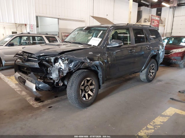 45561658 :رقم المزاد ، JTERU5JR5R6291462 vin ، 2024 Toyota 4runner Trd Off Road Premium مزاد بيع