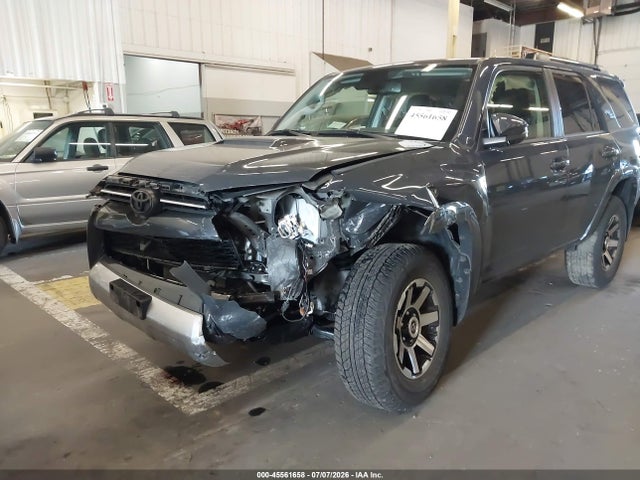 45561658 :رقم المزاد ، JTERU5JR5R6291462 vin ، 2024 Toyota 4runner Trd Off Road Premium مزاد بيع