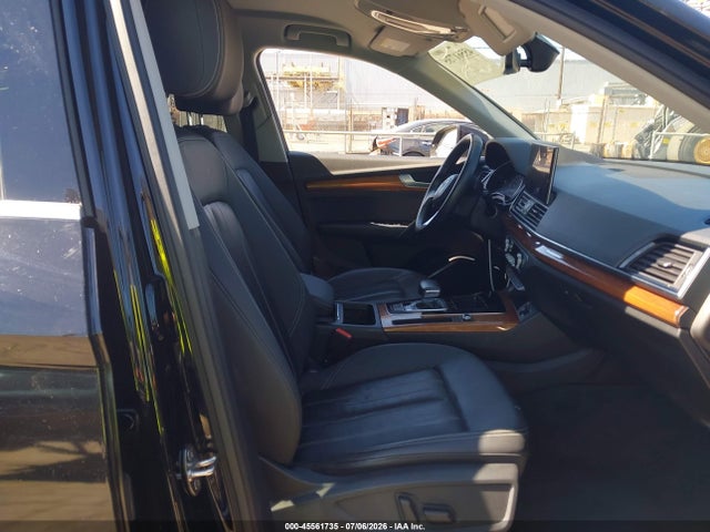 WA1AAAFY4M2009843 Audi Q5 Premium 45 Tfsi Quattro S Tronic