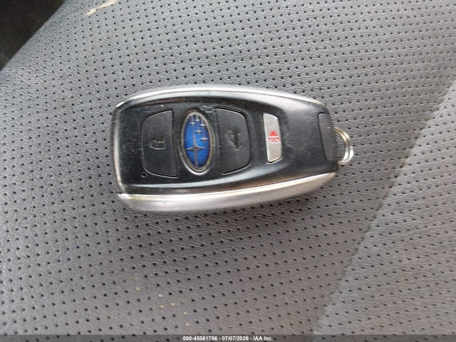 45561756 :رقم المزاد ، 4S3BNAN67H3061935 vin ، 2017 Subaru Legacy 2.5i Limited مزاد بيع