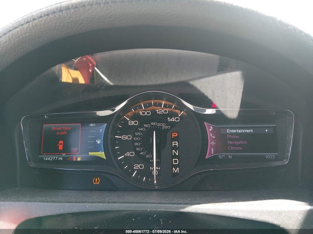 2011 Lincoln Mkx მანქანა იყიდება აუქციონზე, vin: 2LMDJ8JK0BBJ12313, აუქციონის ნომერი: 45561772