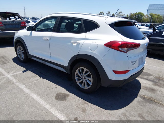 Hyundai TUCSON SE 2017 KM8J3CA49HU446565 Image 3