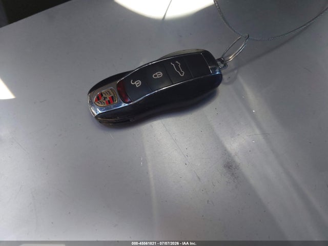 WP1AA2A20HKA80606 Porsche Cayenne Platinum Edition