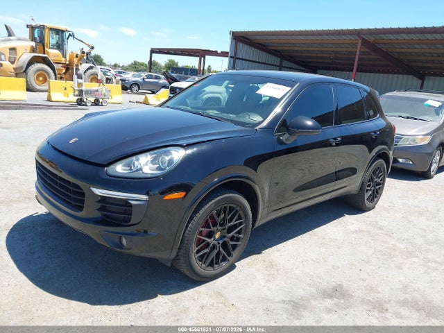 2017 Porsche Cayenne Platinum Edition მანქანა იყიდება აუქციონზე, vin: WP1AA2A20HKA80606, აუქციონის ნომერი: 45561821