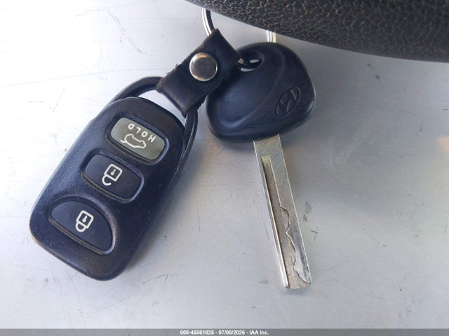 Продажа на аукционе авто 2012 Hyundai Veloster Base W/black, vin: KMHTC6AD1CU029010, номер лота: 45561825