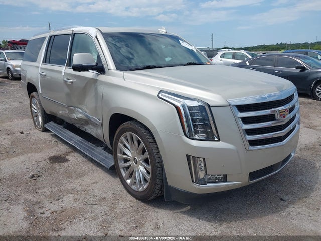 Продаж на аукціоні авто 2016 Cadillac Escalade Esv Premium Collection, vin: 1GYS4JKJ0GR383351, номер лоту: 45561834