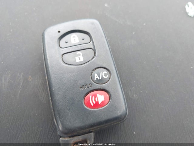 45561907 :رقم المزاد ، JTDKN3DP6F3068829 vin ، 2015 Toyota Prius Plug-in مزاد بيع