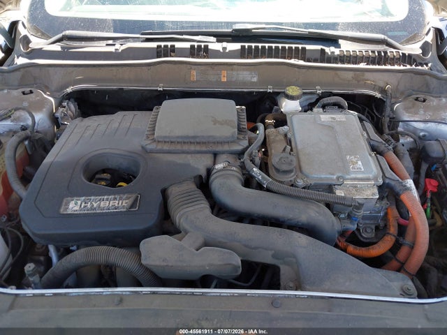 3FA6P0MU9KR209068 Ford Fusion Hybrid Sel