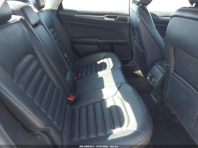 3FA6P0MU9KR209068 Ford Fusion Hybrid Sel
