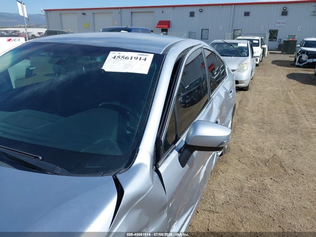 4S3BNAF65G3049893 Subaru Legacy 2.5i Premium