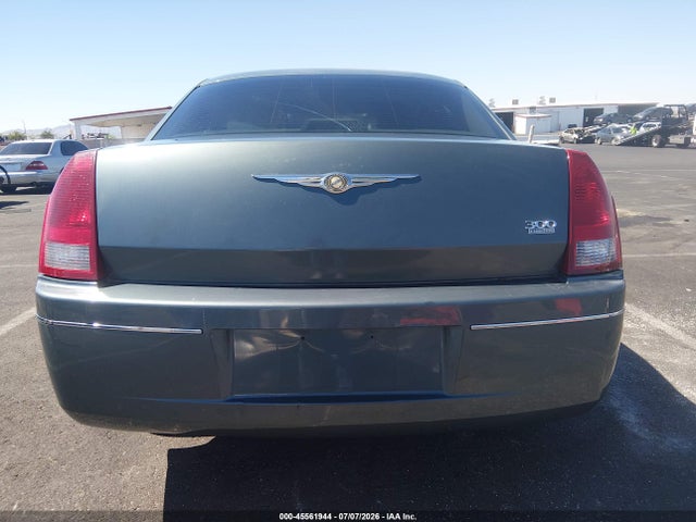 2005 Chrysler 300 Touring მანქანა იყიდება აუქციონზე, vin: 2C3JA53GX5H691875, აუქციონის ნომერი: 45561944