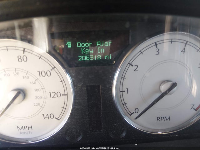 2005 Chrysler 300 Touring მანქანა იყიდება აუქციონზე, vin: 2C3JA53GX5H691875, აუქციონის ნომერი: 45561944