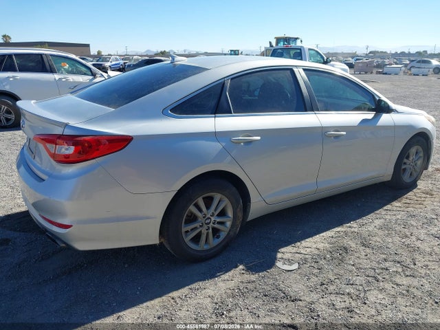 Hyundai SONATA SE 2015 5NPE24AF3FH168057 Image 4