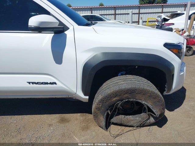 3TMLB5JN8TM215044 Toyota Tacoma Trd Off Road
