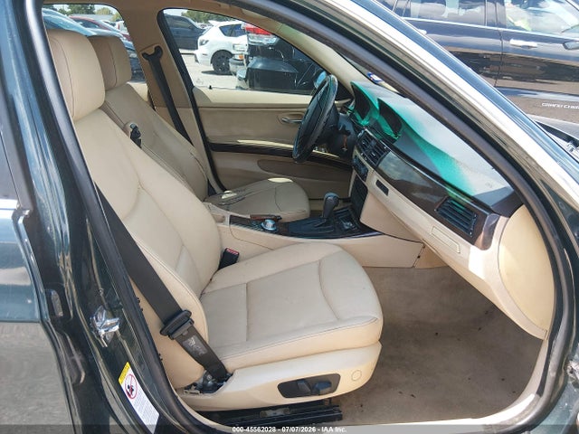 Продаж на аукціоні авто 2006 Bmw 330i, vin: WBAVB33516KS37051, номер лоту: 45562028