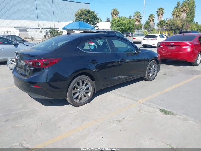 Продаж на аукціоні авто 2018 Mazda Mazda3 Grand Touring, vin: 3MZBN1W37JM239039, номер лоту: 45562036