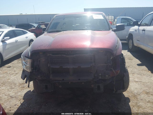 45562070 :رقم المزاد ، 1C6RR7FG2MS585918 vin ، 2021 Ram 1500 Classic Tradesman  4x4 6'4 Box مزاد بيع