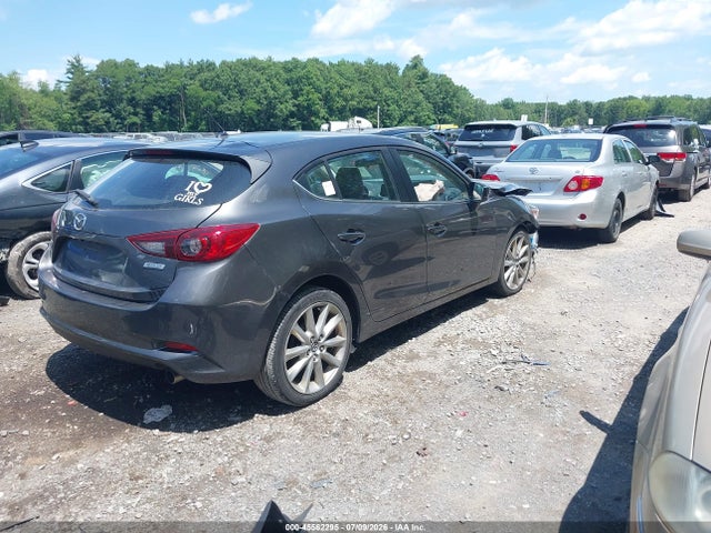 45562295 :رقم المزاد ، JM1BN1L37H1145161 vin ، 2017 Mazda Mazda3 Touring 2.5 مزاد بيع
