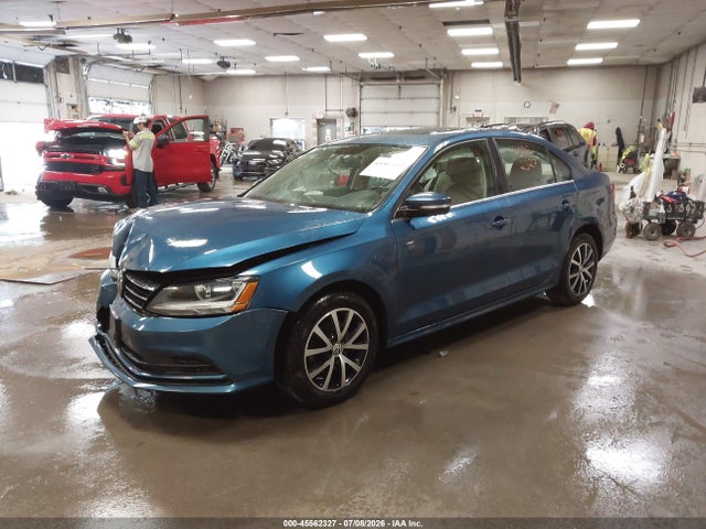 2017 Volkswagen Jetta 1.4t Se მანქანა იყიდება აუქციონზე, vin: 3VWDB7AJ4HM388545, აუქციონის ნომერი: 45562327
