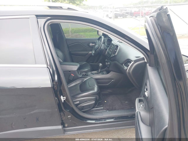 Продаж на аукціоні авто 2019 Jeep Cherokee Latitude Plus Fwd, vin: 1C4PJLLB7KD207815, номер лоту: 45562335