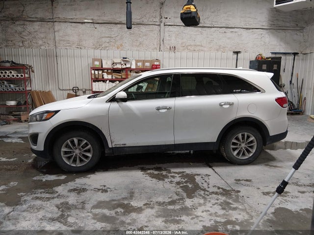 5XYPGDA52GG059101 KIA Sorento 3.3l Lx