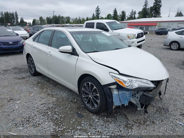 Toyota Camry Hybrid Xle 2015 4T1BD1FK8FU146848 главное изображение