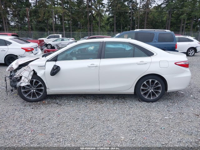 4T1BD1FK8FU146848 Toyota Camry Hybrid Xle