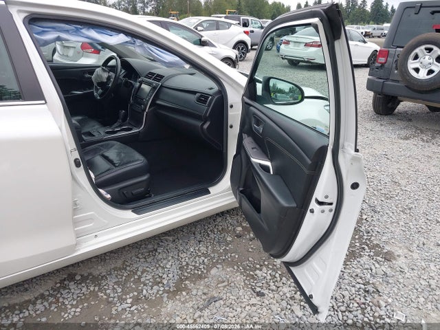 4T1BD1FK8FU146848 Toyota Camry Hybrid Xle