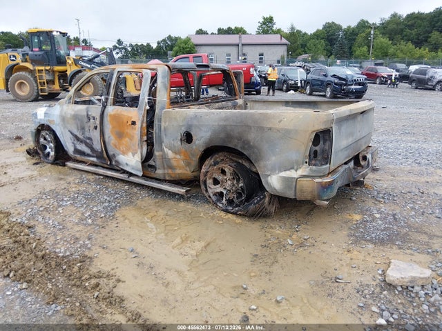 Продажа на аукционе авто 2016 Ram 1500 Laramie, vin: 1C6RR7VT4GS196880, номер лота: 45562473