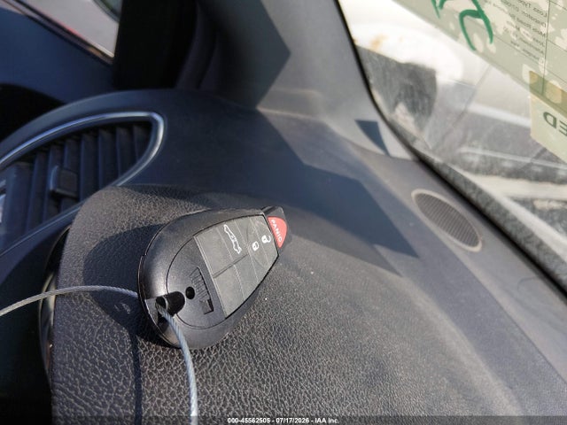 Продажа на аукционе авто 2015 Chrysler Town & Country S, vin: 2C4RC1HG4FR529486, номер лота: 45562505
